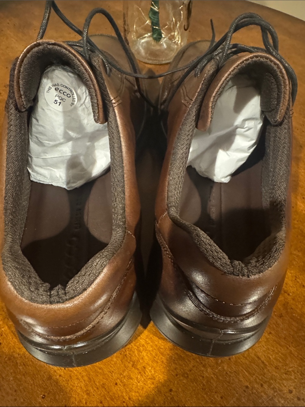 Ecco Men's Brown Leather Lace-Up Oxfords - Picture 4 of 4
